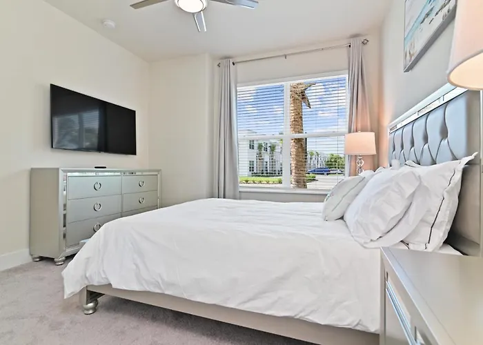 New 2022 Spacious&Tranquil Townhouse Near Disney - 4Br - 3Fb