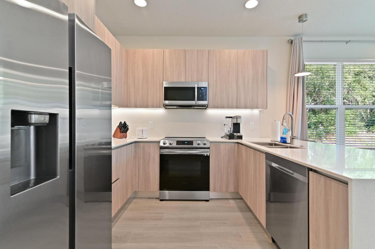 Сasa de vacaciones New 2022 Spacious&tranquil Townhouse Near - 4br - 3fb