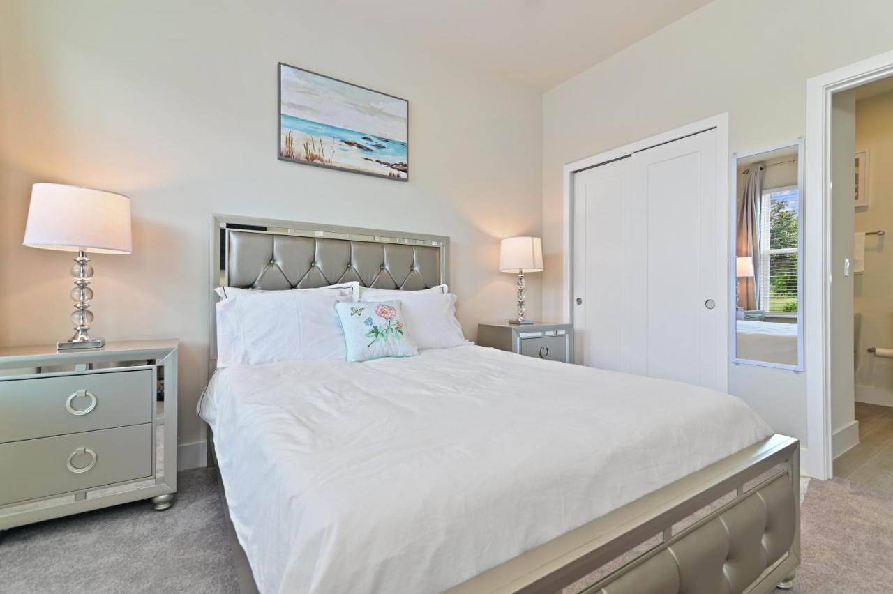 New 2022 Spacious&tranquil Townhouse Near - 4br - 3fb *