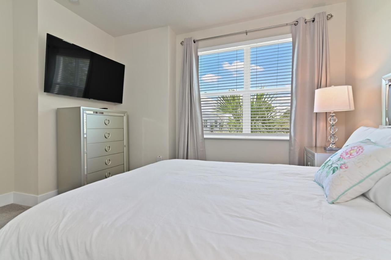 New 2022 Spacious&tranquil Townhouse Near - 4br - 3fb